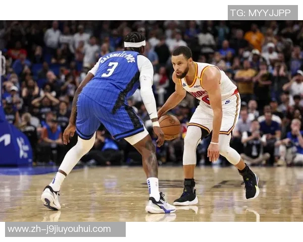 库里单场56分狂砍12记三分球带领勇士战胜魔术收获五连胜